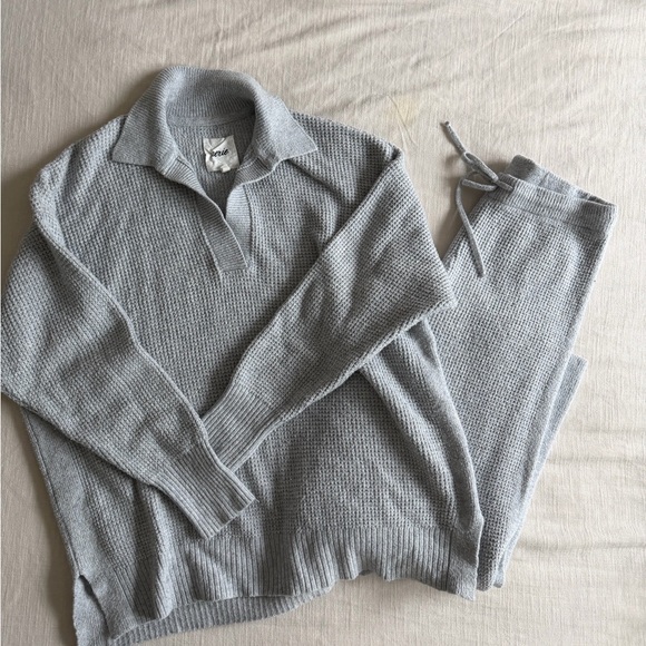 Aerie Gray Knit Lounge Set - Picture 5 of 5